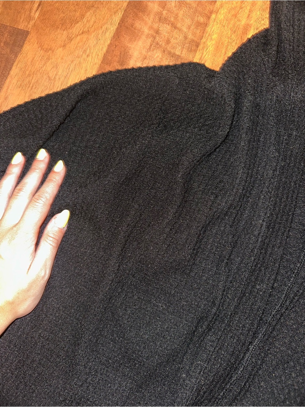 American Eagle Outfitters Black Hooded Open-Front Cardigan - Picture 3 of 4